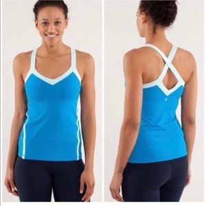 Lululemon Run Mile Minute Tank Top-Size 6 -Colors Blue-Good Condition